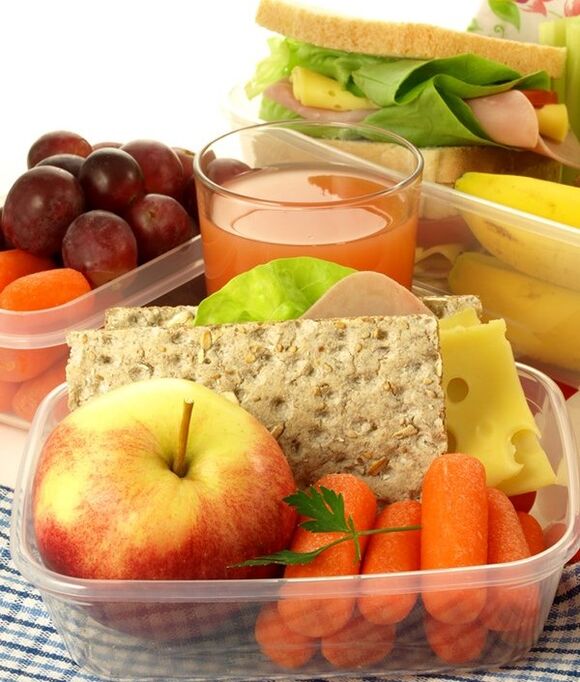You can use raw vegetables and fruits as a snack when following the diet Table 3. 