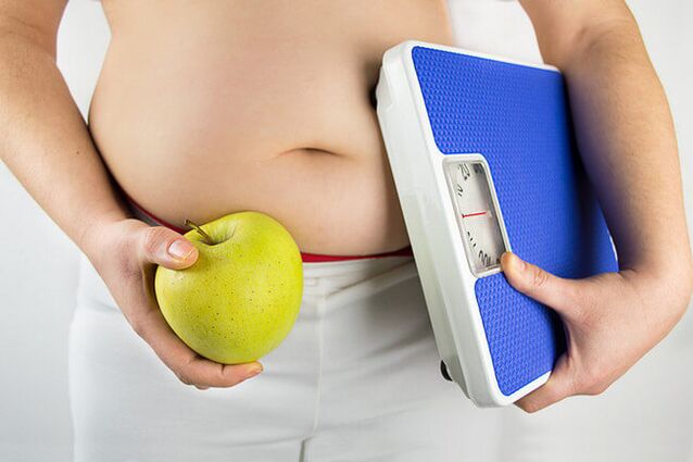 Preparation for weight loss involves weighing yourself and reducing daily calories. 